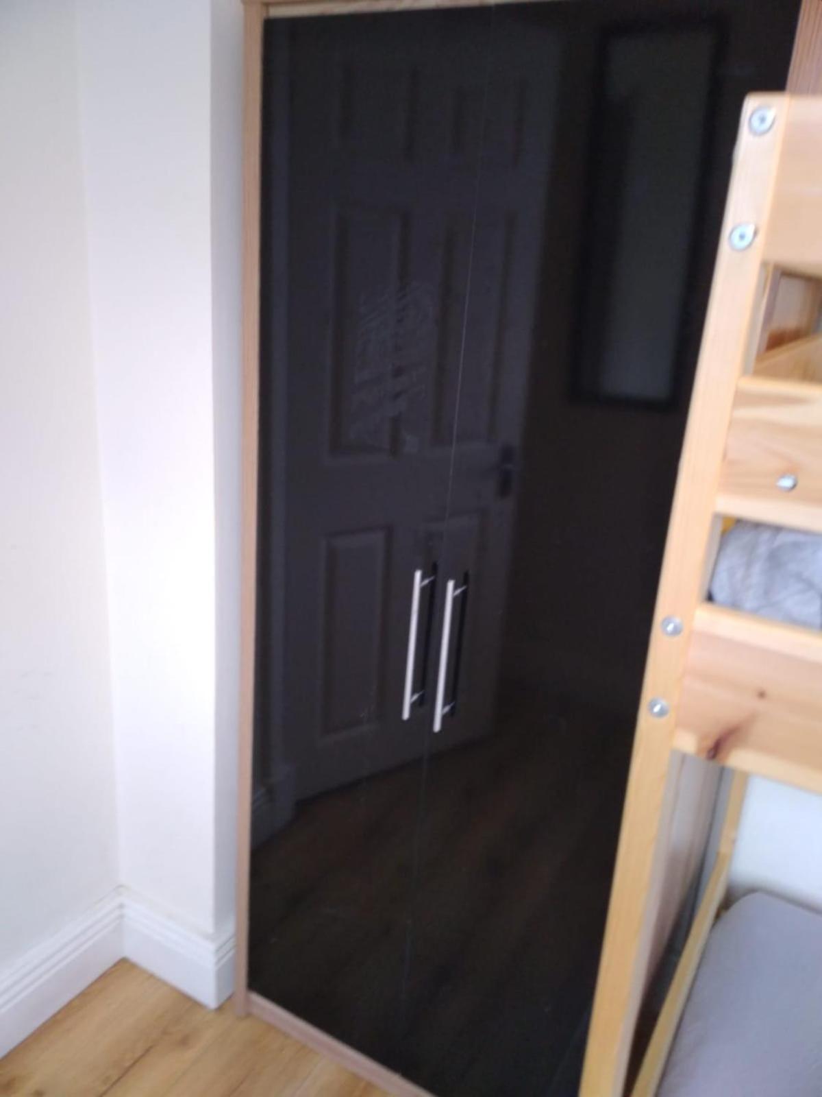 The Comfy Cottage Swords Extérieur photo