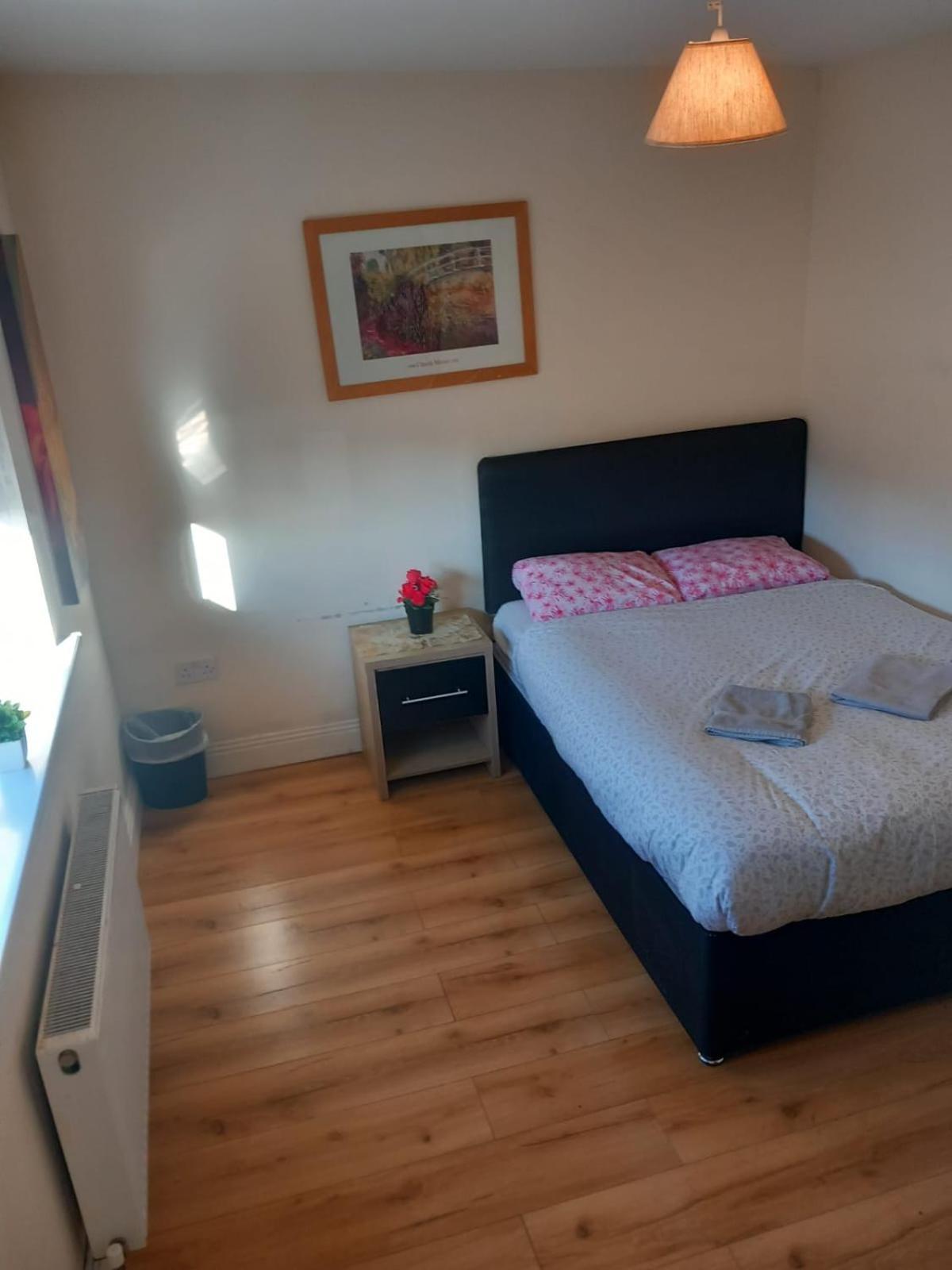 The Comfy Cottage Swords Extérieur photo