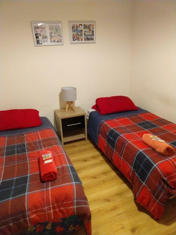 The Comfy Cottage Swords Extérieur photo