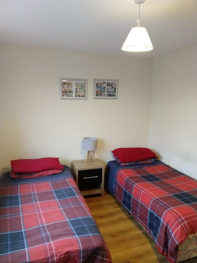 The Comfy Cottage Swords Extérieur photo